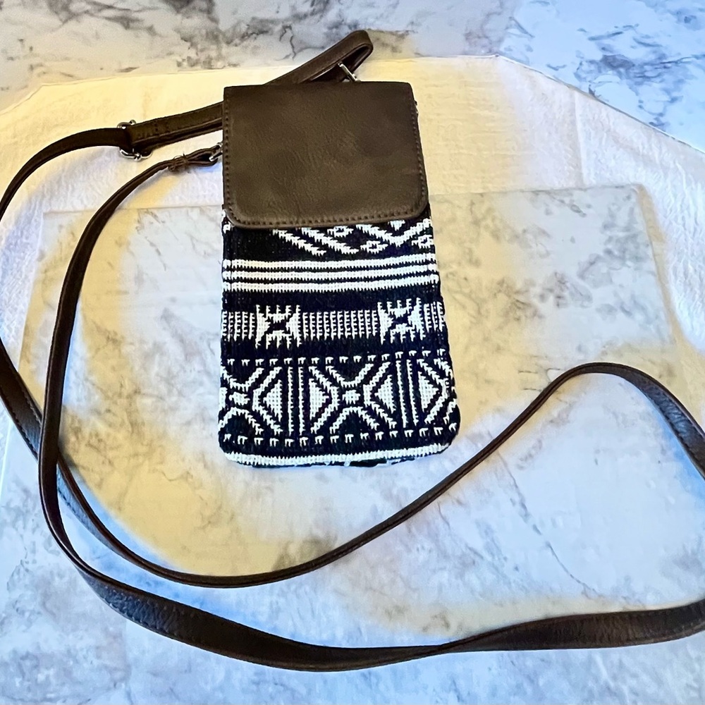 Thirty One 31 Call Me Crossbody Bag purse